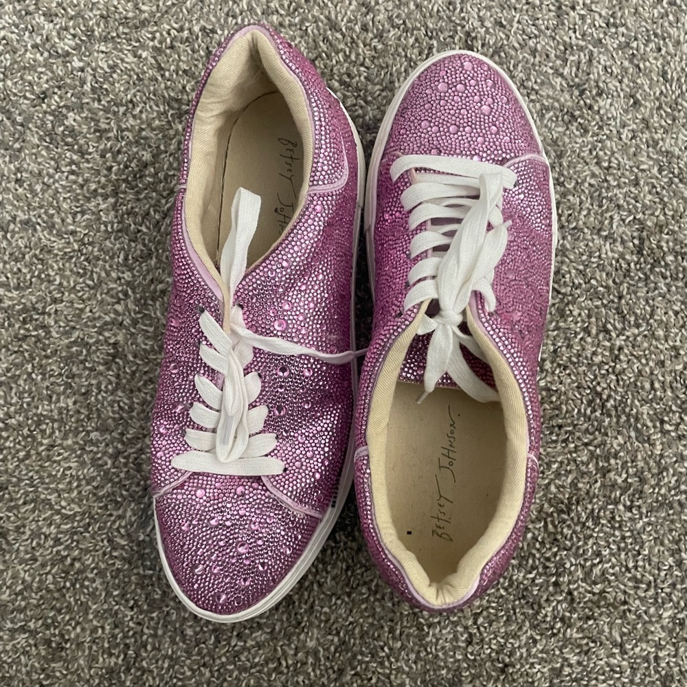 Used ONCE at The Eras Tour - Betsey Johnson pink sparkle rhinestone sneaker 💘